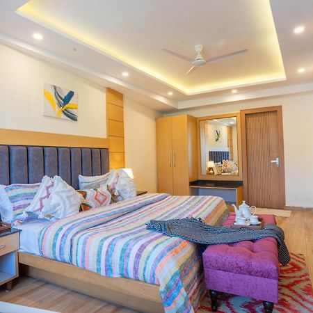 Perfectstayz Premium At Mall Road Массури Экстерьер фото