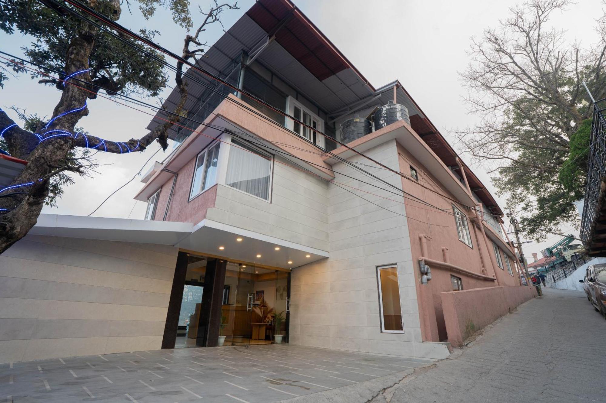 Perfectstayz Premium At Mall Road Массури Экстерьер фото