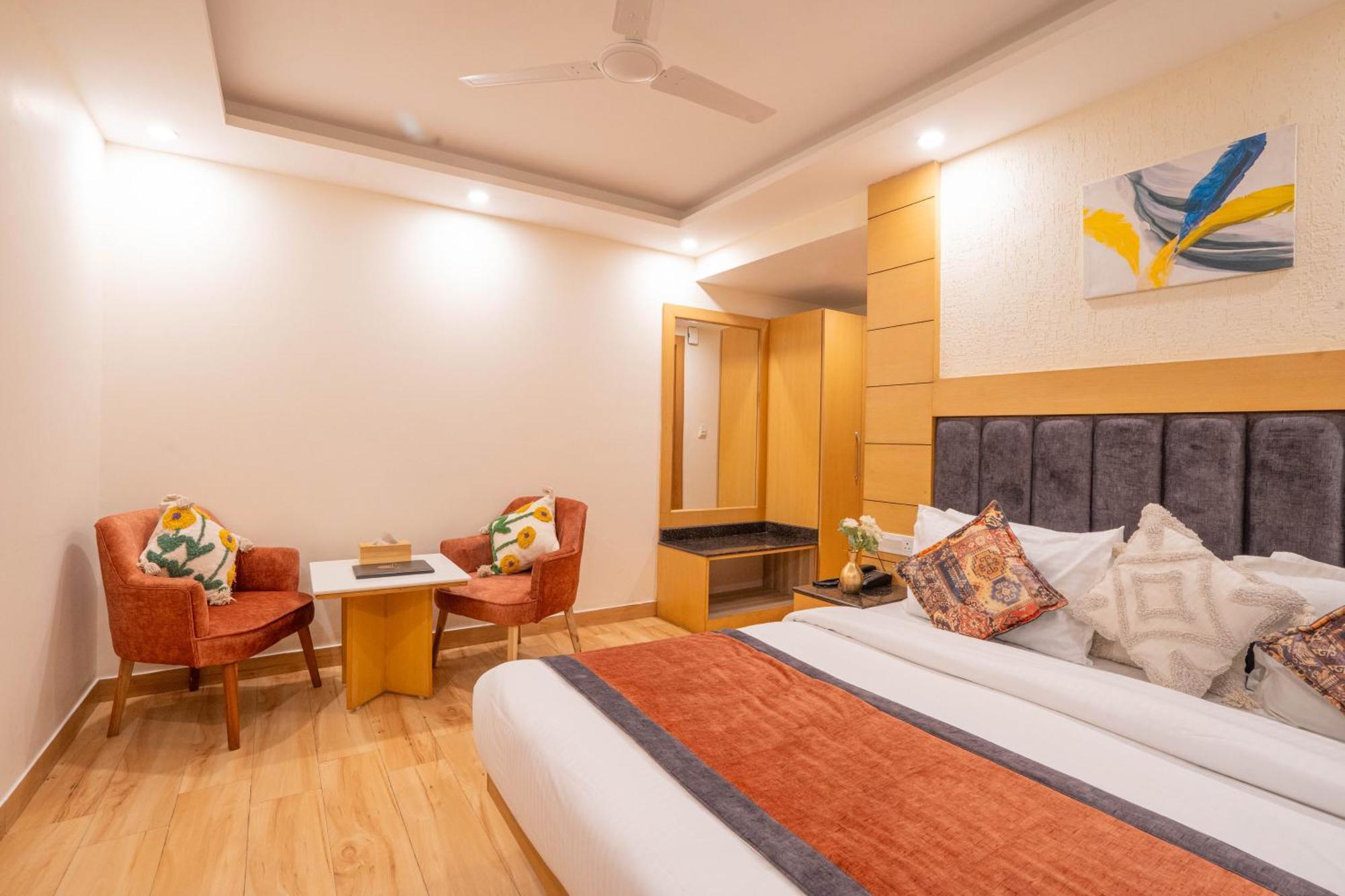 Perfectstayz Premium At Mall Road Массури Экстерьер фото