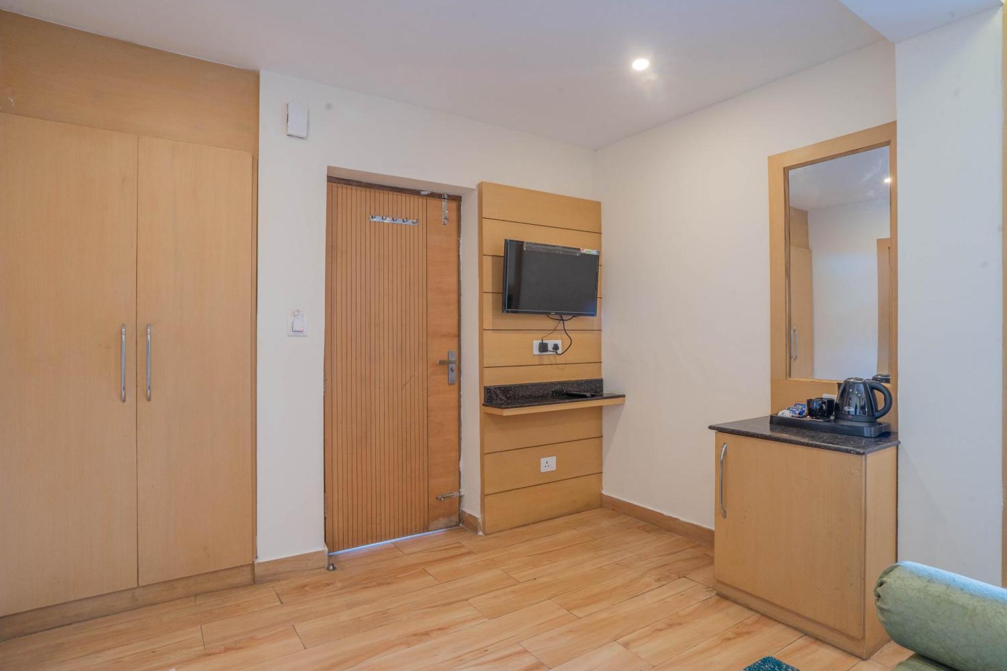Perfectstayz Premium At Mall Road Массури Номер фото